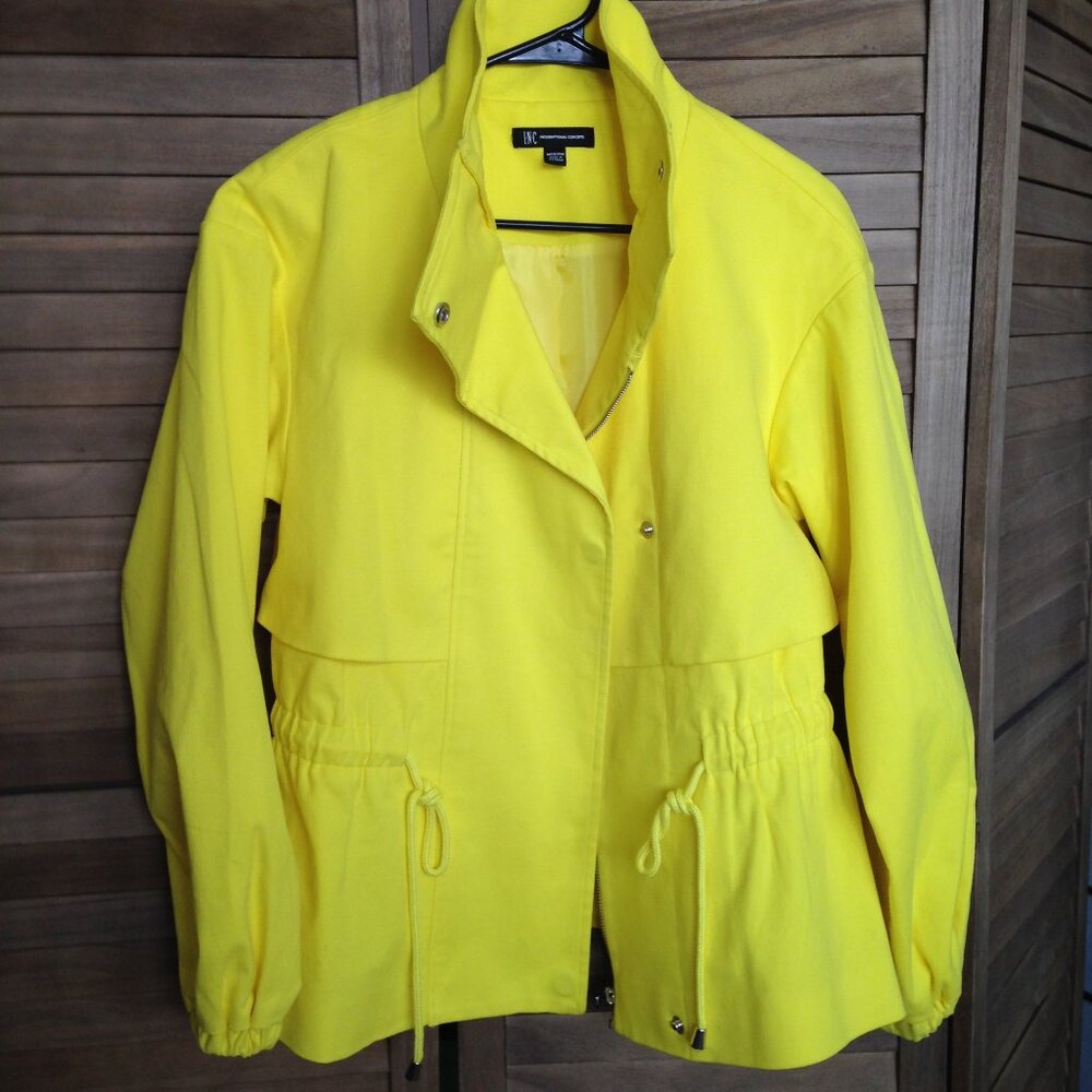 donated ***** New Super Bright, Thick, Comfy, Gorgeous fitting Top/Jacket - Picture 4 of 16